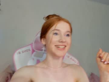 girl
        madeline_jackson cam image #2758871