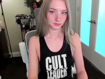 girl
        eve003300 cam image #4752335