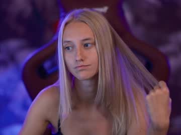 girl
        angeellina cam image #5234983