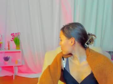 girl
        lika_diaz cam image #5560302
