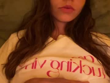 girl
        lilyofearth cam image #4294762