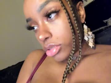 girl
        napudi1 cam image #3182925
