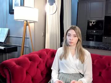 girl
        adele_b cam image #5976852