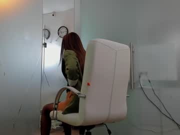 girl
        anyarayne cam image #1410821