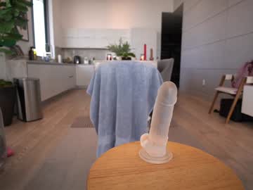 girl
        bailey_eilish cam image #5655298