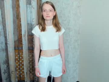 girl
        meand_you cam image #2216828