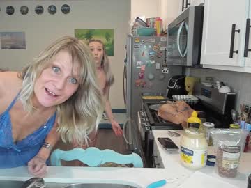 girl
        avapheonix cam image #293813