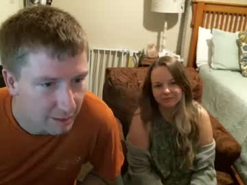couple
        themormonman cam image #4977580