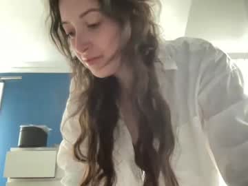 girl
        sweetariel8 cam image #4124495