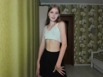 couple
        may__cute cam image #2115121