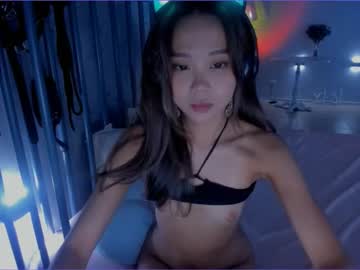 girl
        juliabeng1 cam image #1991908