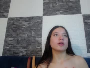 girl
        abby_russel cam image #2977124