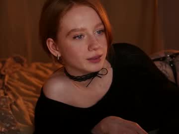 girl
        lizzy_blaze cam image #6326891