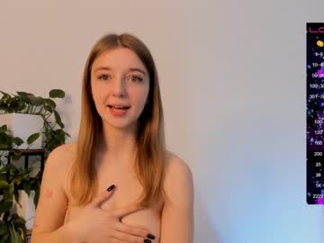 girl
        elizabeth__gray cam image #690555