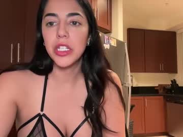 girl
        luxcher22 cam image #5867909
