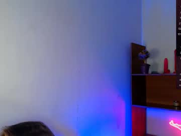 couple
        caitlincrystal cam image #6505081