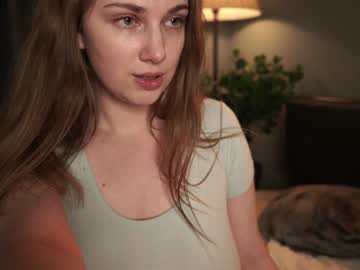 girl
        ammysky_ cam image #1978617