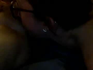 couple
        glitterbdsm cam image #3426651