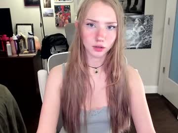 girl
        eve003300 cam image #6369349