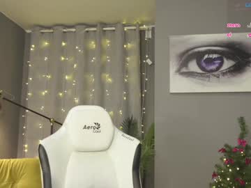girl
        meganiex cam image #5745495