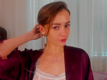girl
        angelina_new cam image #789837