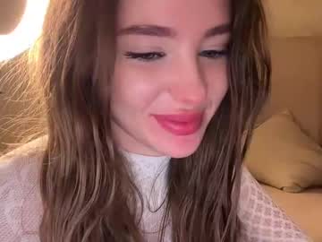 girl
        endlessmia cam image #6996305