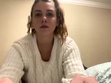 girl
        roxanna93 cam image #2910383