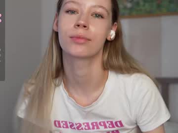 girl
        poisonn_girll cam image #6666107
