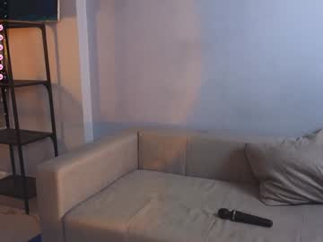 girl
        lynnalltop cam image #4993763