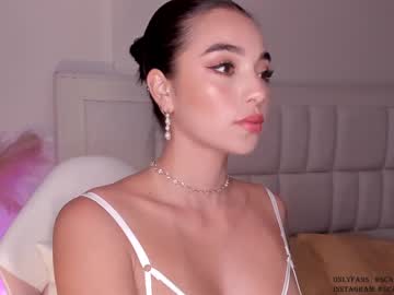 girl
        scarlett__baker cam image #3925982