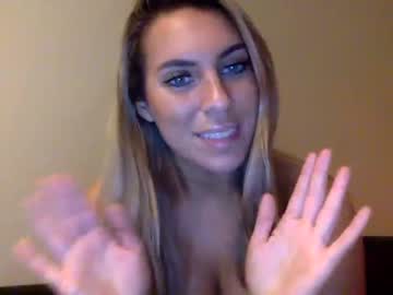girl
        ariannakartel cam image #1198940