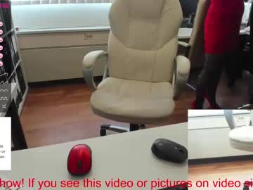 couple
        milf_viktoria cam image #1784037