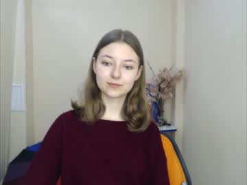 girl
        vivien_leight cam image #1029778