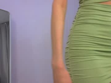 girl
        wanda_robinson cam image #2181438