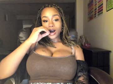 girl
        napudi1 cam image #3196535