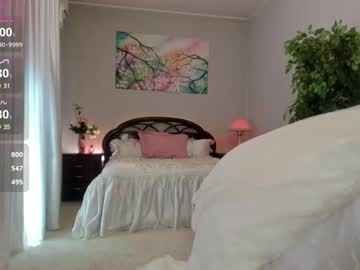 girl
        flower_nicole cam image #6314821