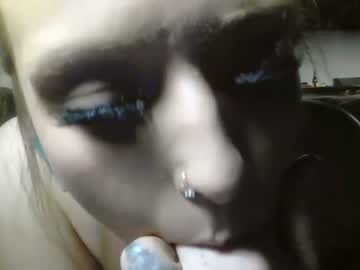 girl
        kinkyfreakbadbish cam image #4136890