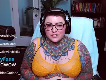 girl
        kdwow cam image #1392860
