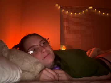 girl
        lenity_life cam image #5410132