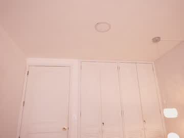girl
        laniegh cam image #1126792