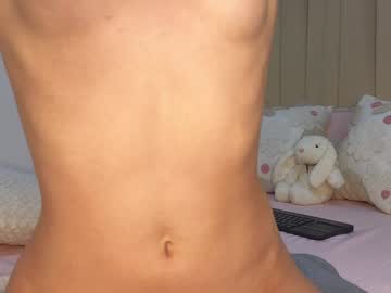 girl
        kitty__sophie cam image #5153861
