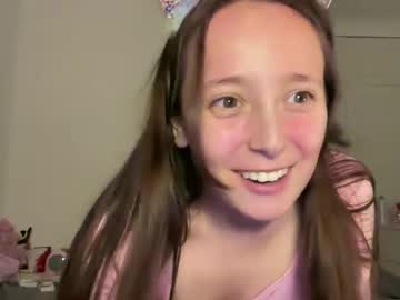 girl
        babypinkkitty cam image #5471683