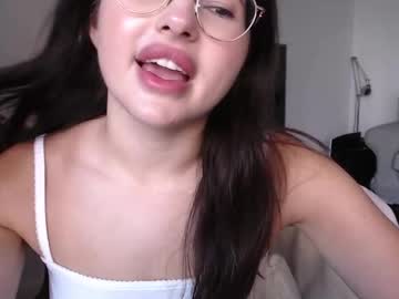 girl
        playnofuckinggames cam image #4865256
