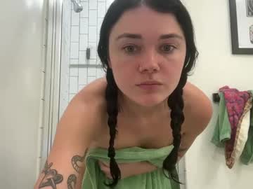 girl
        queencassidyy cam image #6470613