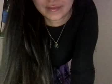 girl
        aimz777 cam image #2757143
