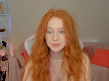girl
        madeline_jackson cam image #1788950