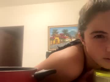 girl
        pinkbarbiedxll cam image #3919806