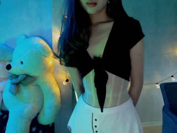 girl
        juliabeng1 cam image #72580