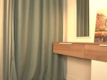 girl
        kiriko_chan cam image #4010963