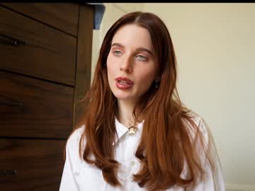 girl
        ellaa91 cam image #6468238